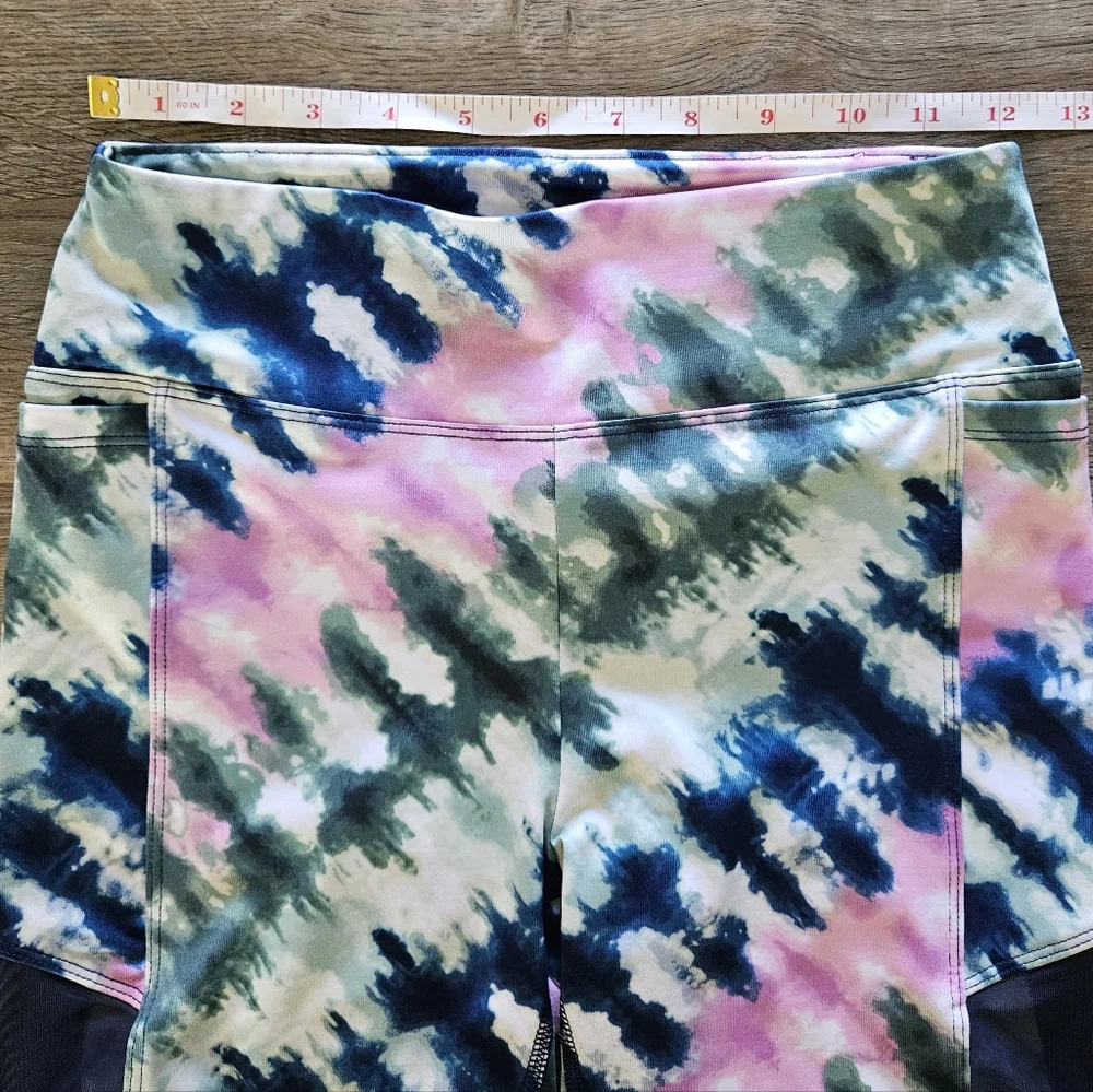 PINK Victoria's Secret Ultimate High Waist 6' Inseam Tie‎ Dye Biker Shorts